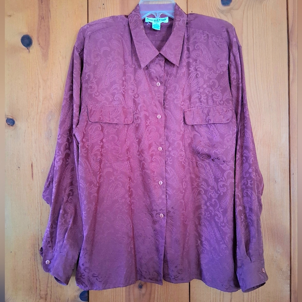 Anna And Frank Woman Paisley Silk Button Down Shirt